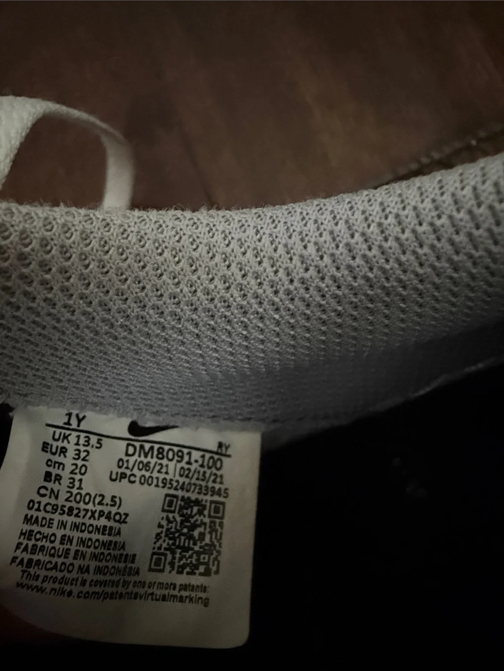 Nike Air Force 1 LV8 Happy Hoops Size 1Y Kids
